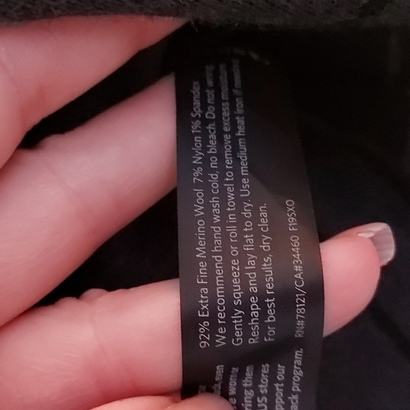 Eileen Fisher Boxy Fit Bateau Neck Window Pane Merino Wool Sweater Black… - Picture 8 of 8